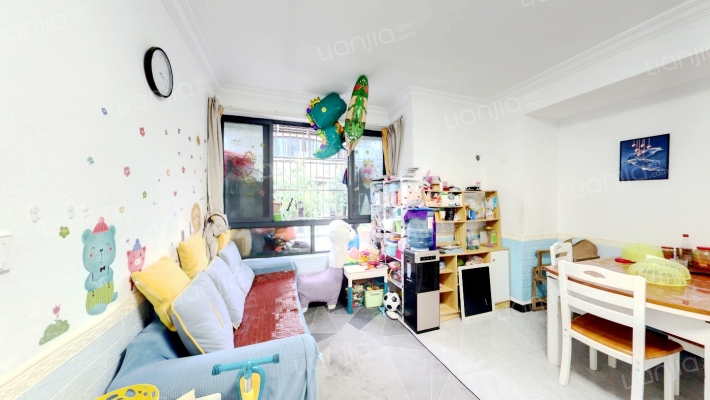 东方嘉苑二手房实景图