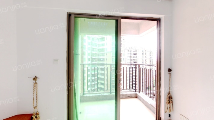 盛雅苑二手房实景图