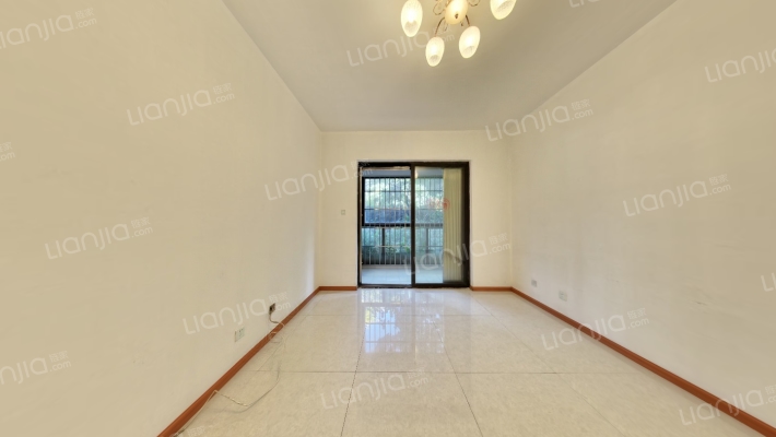 铭诚雅苑二手房实景图