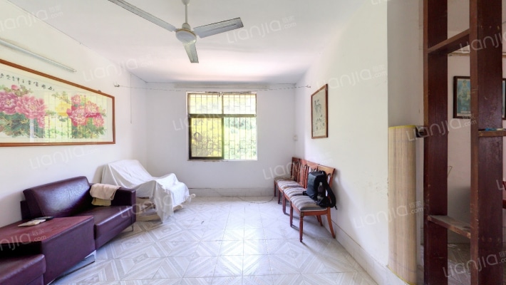 红旗街住宅二手房实景图