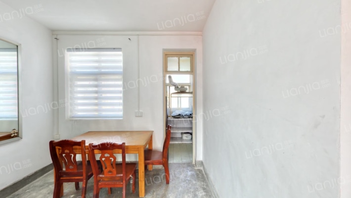 黄淮学院管理家属院二手房实景图