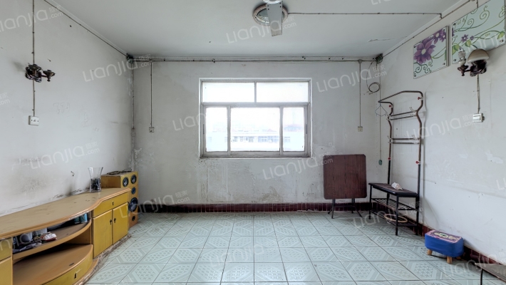 老区委家属院二手房实景图