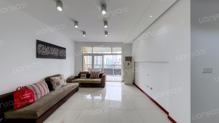 银泰新苑二手房实景图