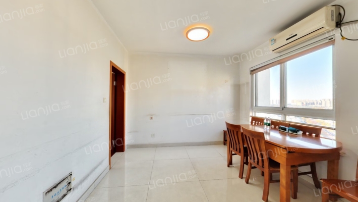 和泰家园北区二手房实景图