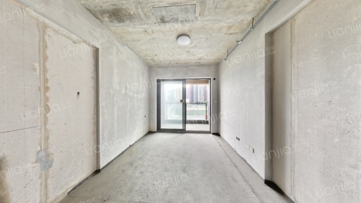 臻湾云庭二手房实景图