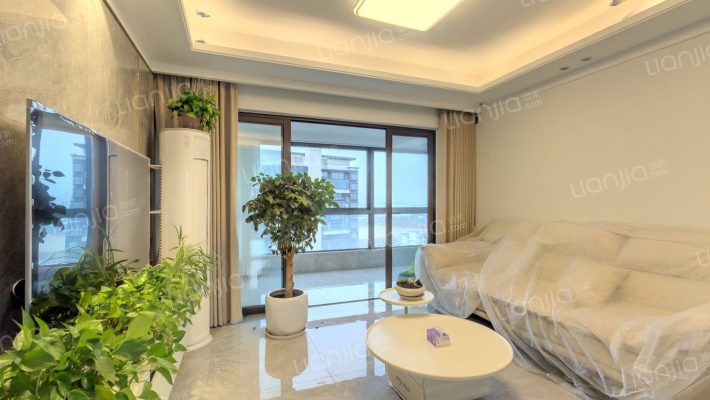 美的悦江府二手房实景图