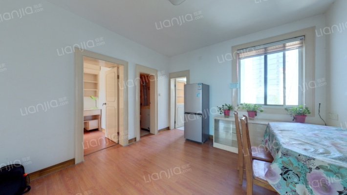 农业局宿舍二手房实景图