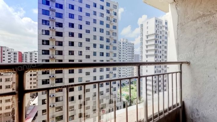 翰林院小区二手房实景图