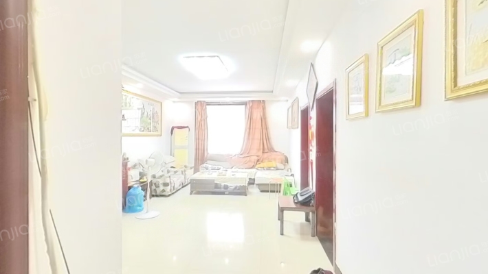 君临天下二手房实景图