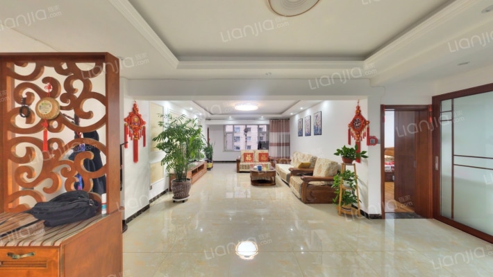 鑫隆家园二手房实景图