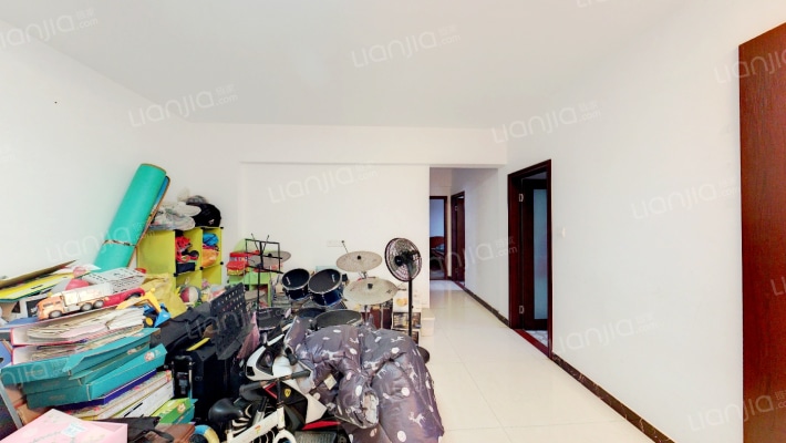 飞凤水岸二手房实景图