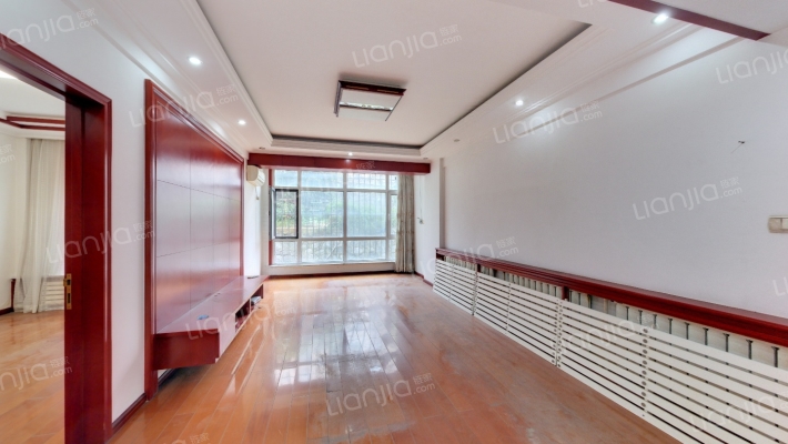 枫林绿洲二手房实景图