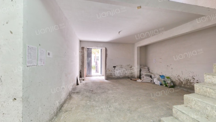 凤凰山庄二手房实景图