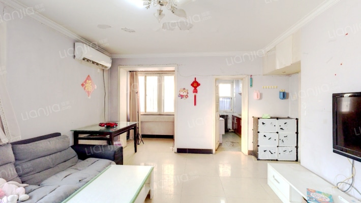 卢沟桥南里甲八号院二手房实景图