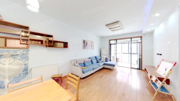 世纪城鸿江苑二手房实景图