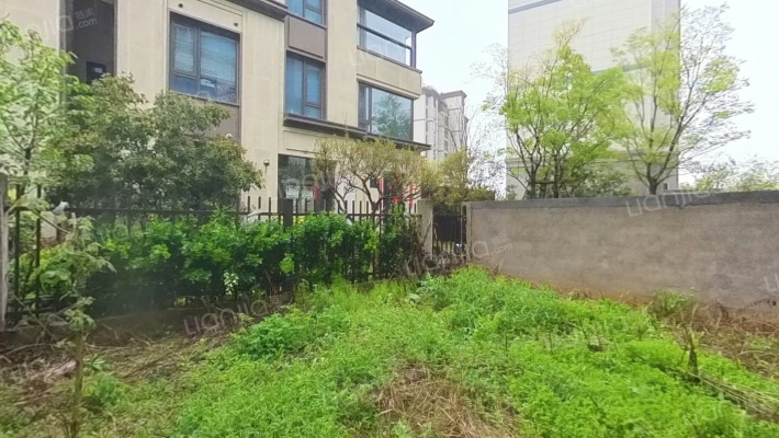 中梁金地西江悦府二手房实景图