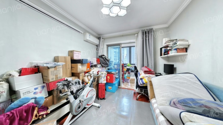 群建星城二手房实景图