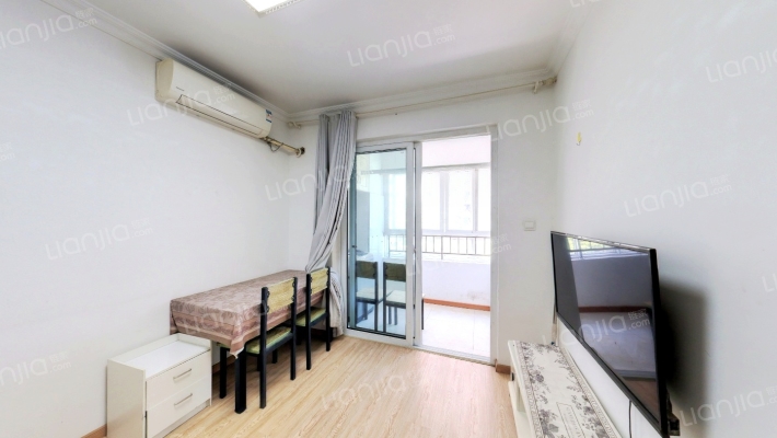 精金花园南区二手房实景图