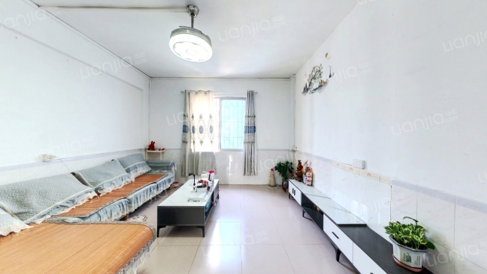 艺华花园二手房实景图