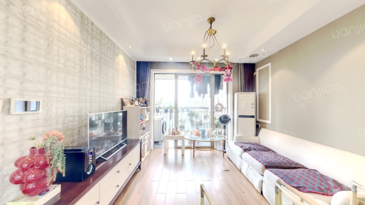 龙光君悦华府二手房实景图