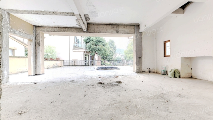 麓山国际叠溪谷二手房实景图