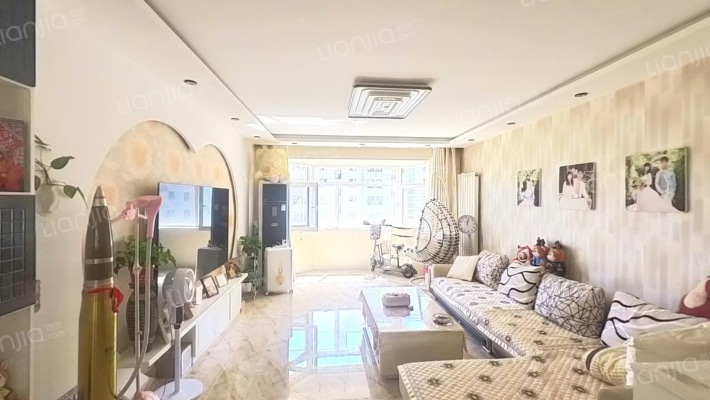 凤凰城二手房实景图