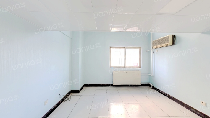 女人世界公寓二手房实景图