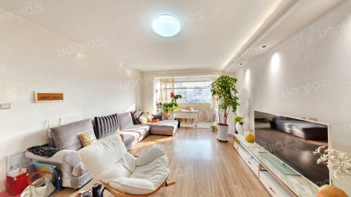 月泉花城二手房实景图