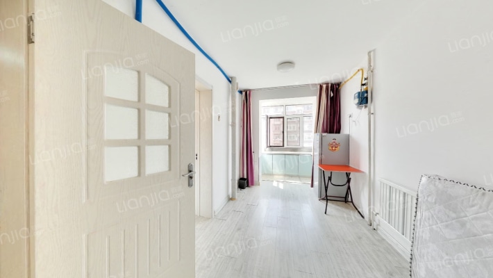 职高小区二手房实景图