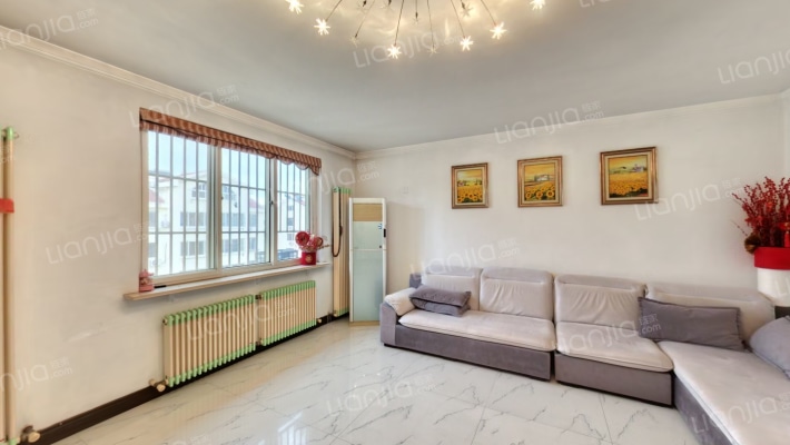 荣达名园南区二手房实景图