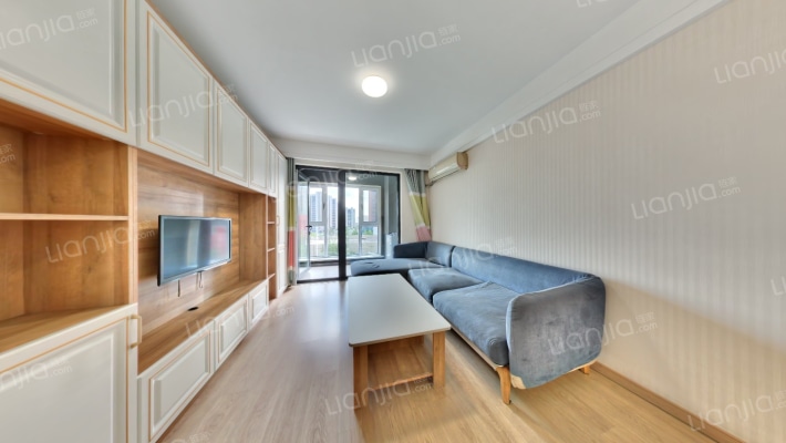 万科城市之光一期二手房实景图