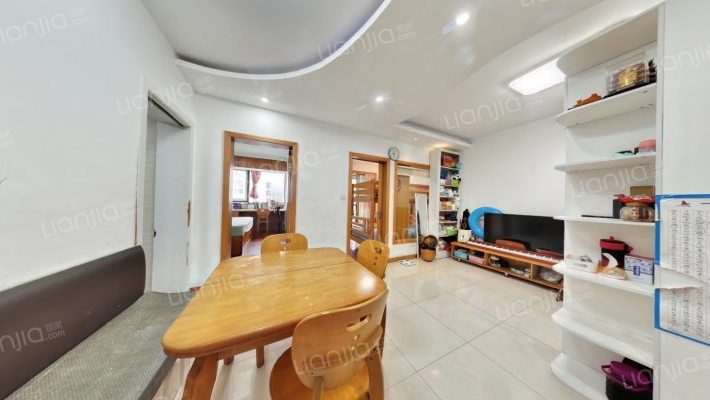 自由水岸花园二手房实景图