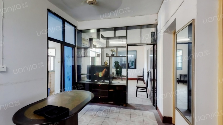 粮贸小区二手房实景图