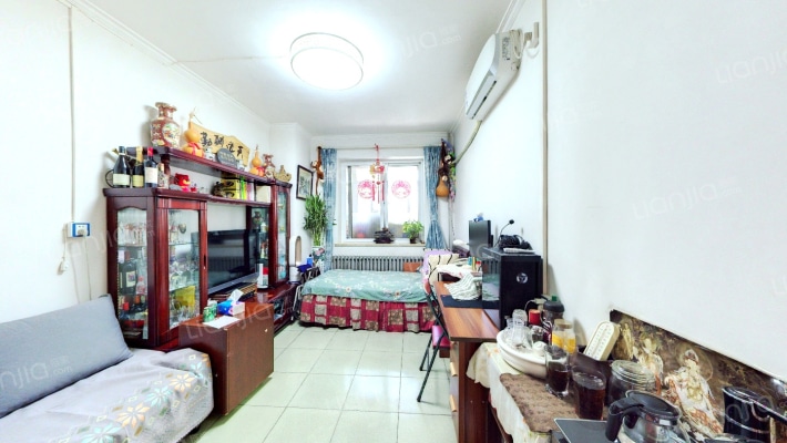 禄长街二手房实景图