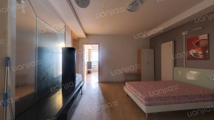 鲁岳梦境江南二手房实景图