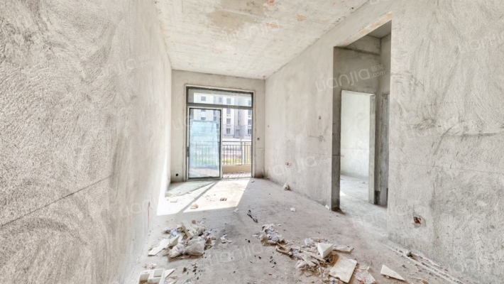 恒大健康城四期二手房实景图