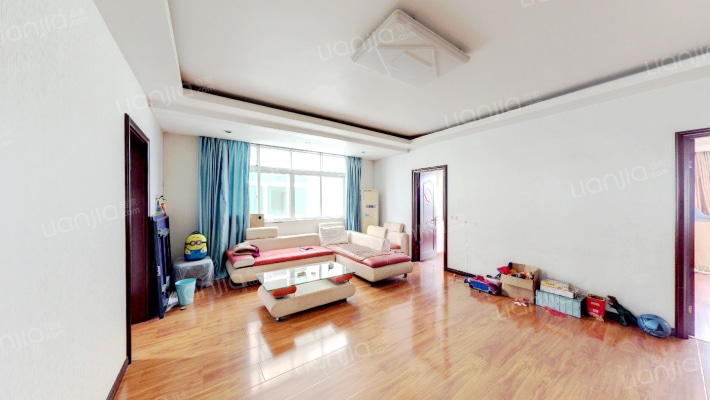 龙浦路二手房实景图