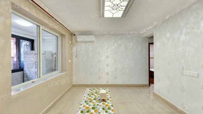 居民大院二手房实景图