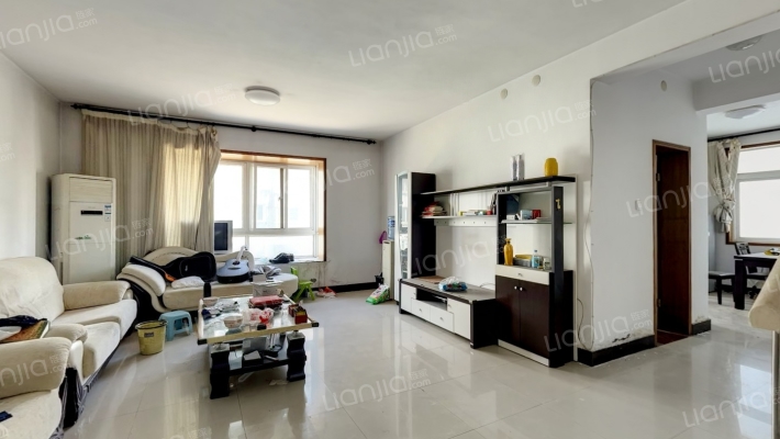 隆达花园二手房实景图