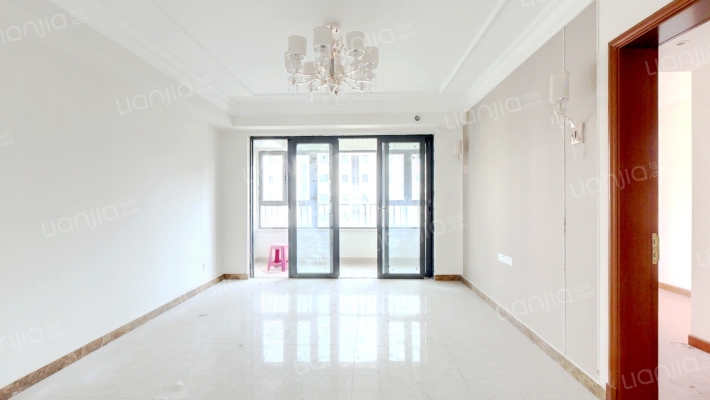 恒大悦湖公馆二手房实景图