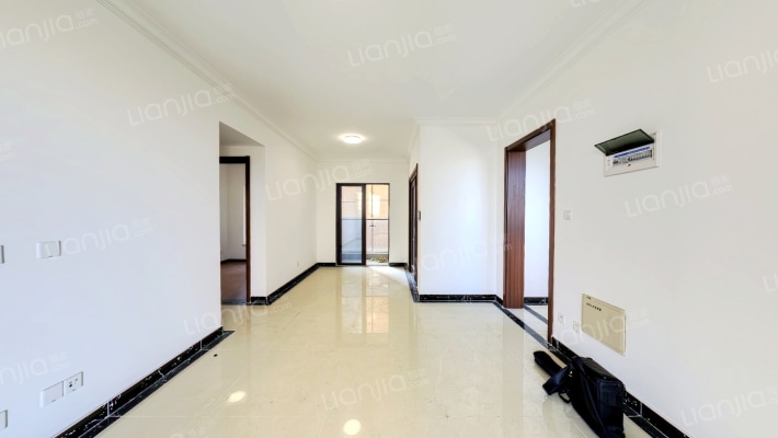 名巨山水城二期二手房实景图