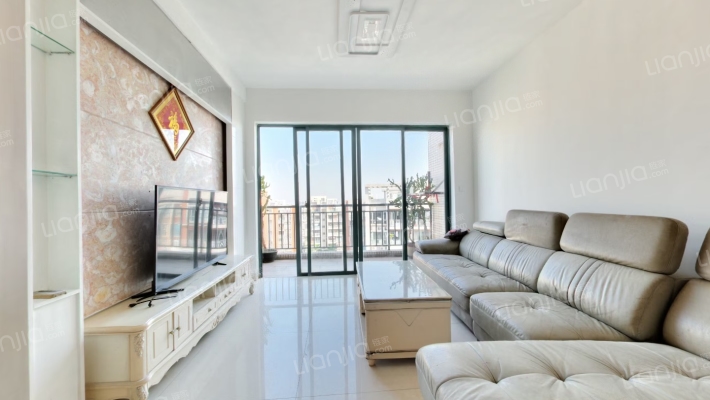 活力粤港东区二手房实景图