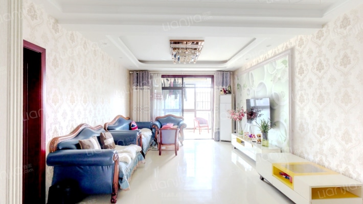 逸龙湾二手房实景图