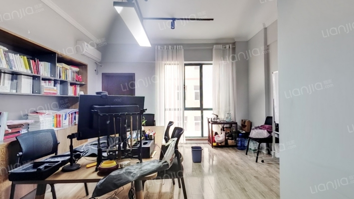 中兴铭座二手房实景图