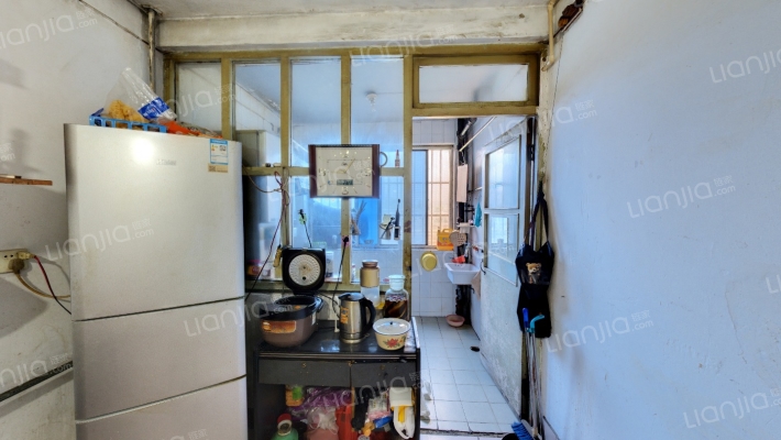 西铁华清住宅小区二手房实景图