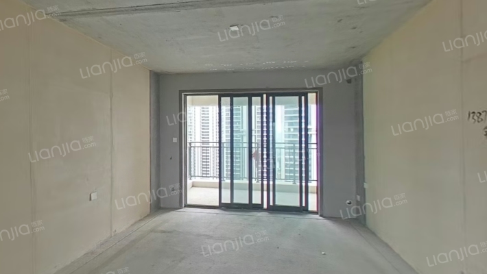 保利阅江台二手房实景图