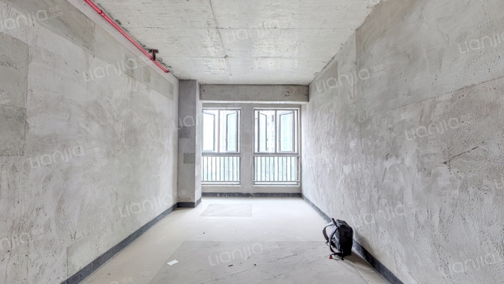 旭辉星干线二手房实景图