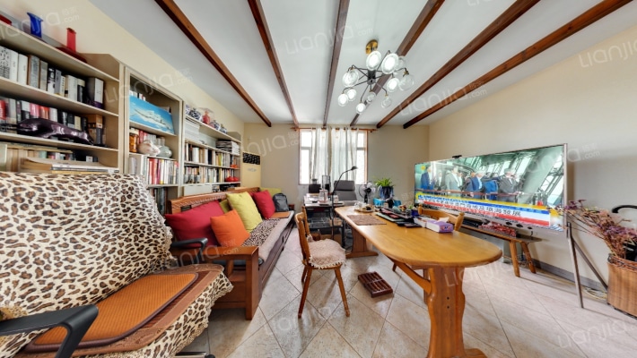 吉莲大厦二手房实景图