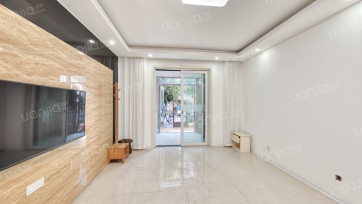 億和家园二手房实景图