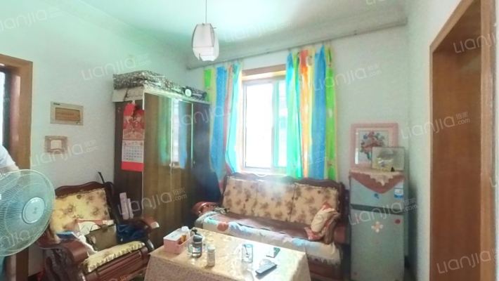 园林社区二手房实景图